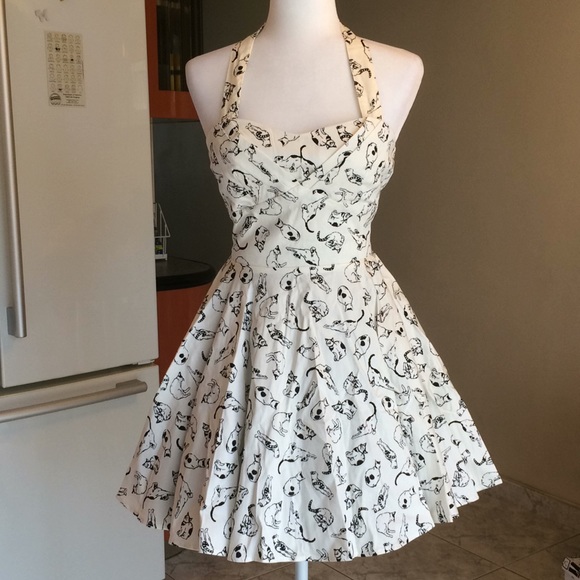Modcloth Dresses & Skirts - SOLD - Ixia ModCloth Traveling Cupcake Dress Cats